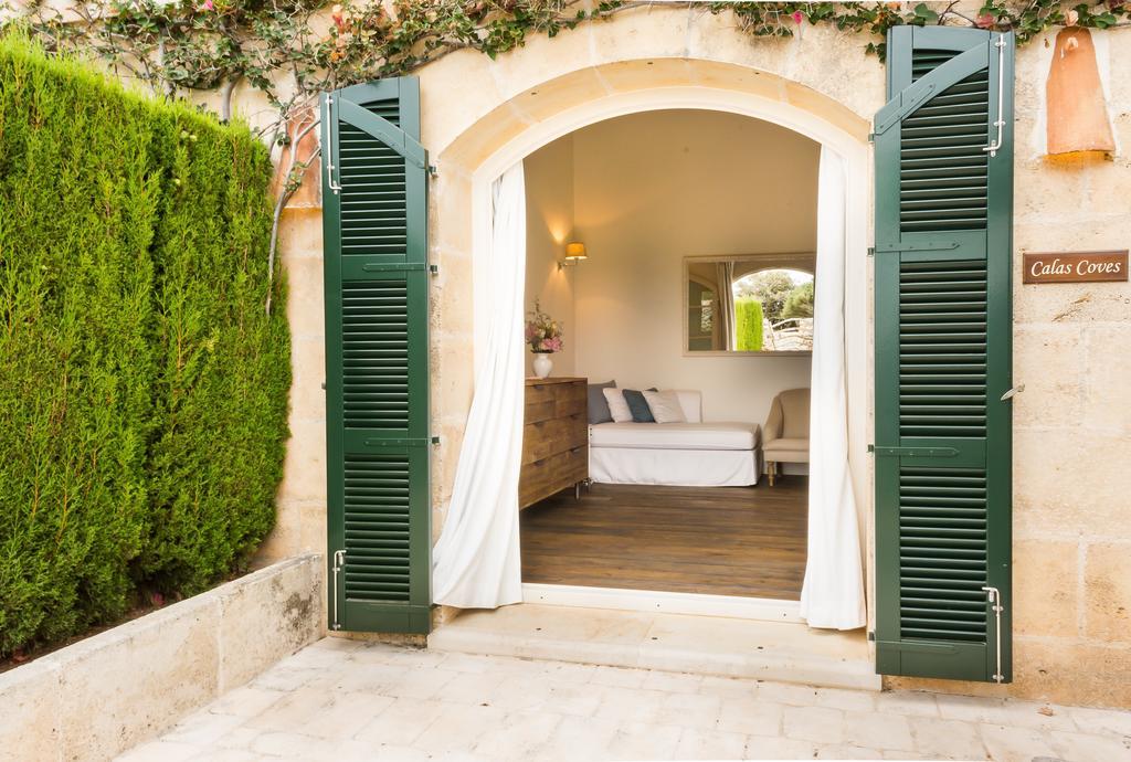 Cugo Gran Menorca Guest House มาโอน ภายนอก รูปภาพ