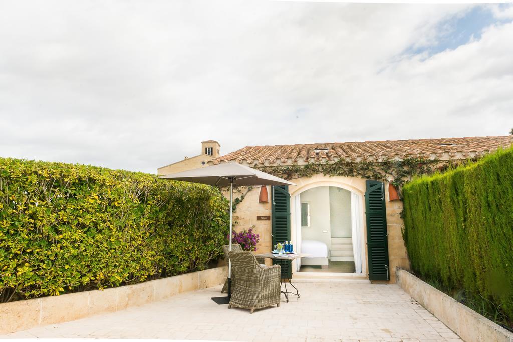 Cugo Gran Menorca Guest House มาโอน ภายนอก รูปภาพ